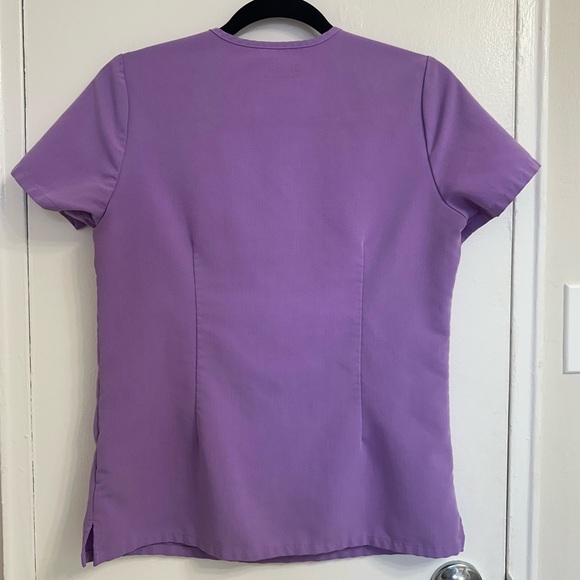 FIGS Scrub Set - Picture 6 of 13